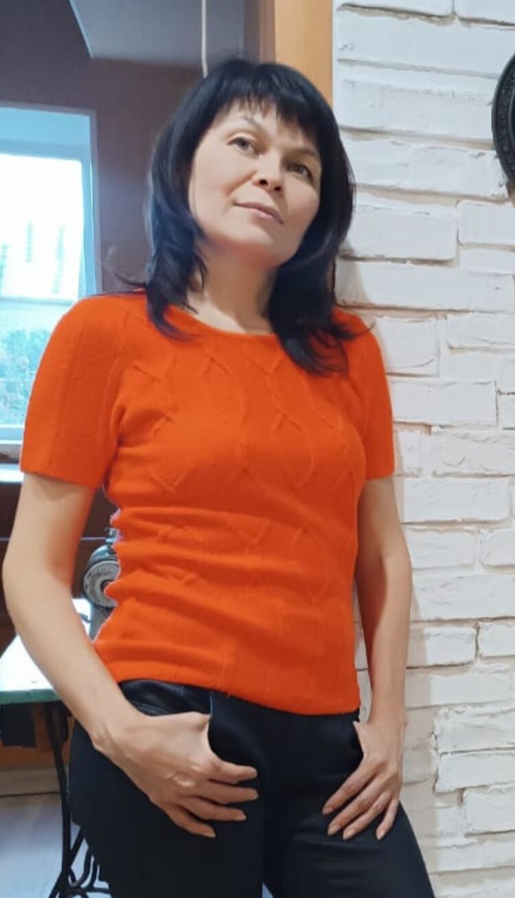  52831726  , 49 ,    