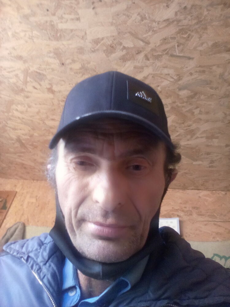  ,   Valeriy, 60 ,   ,   