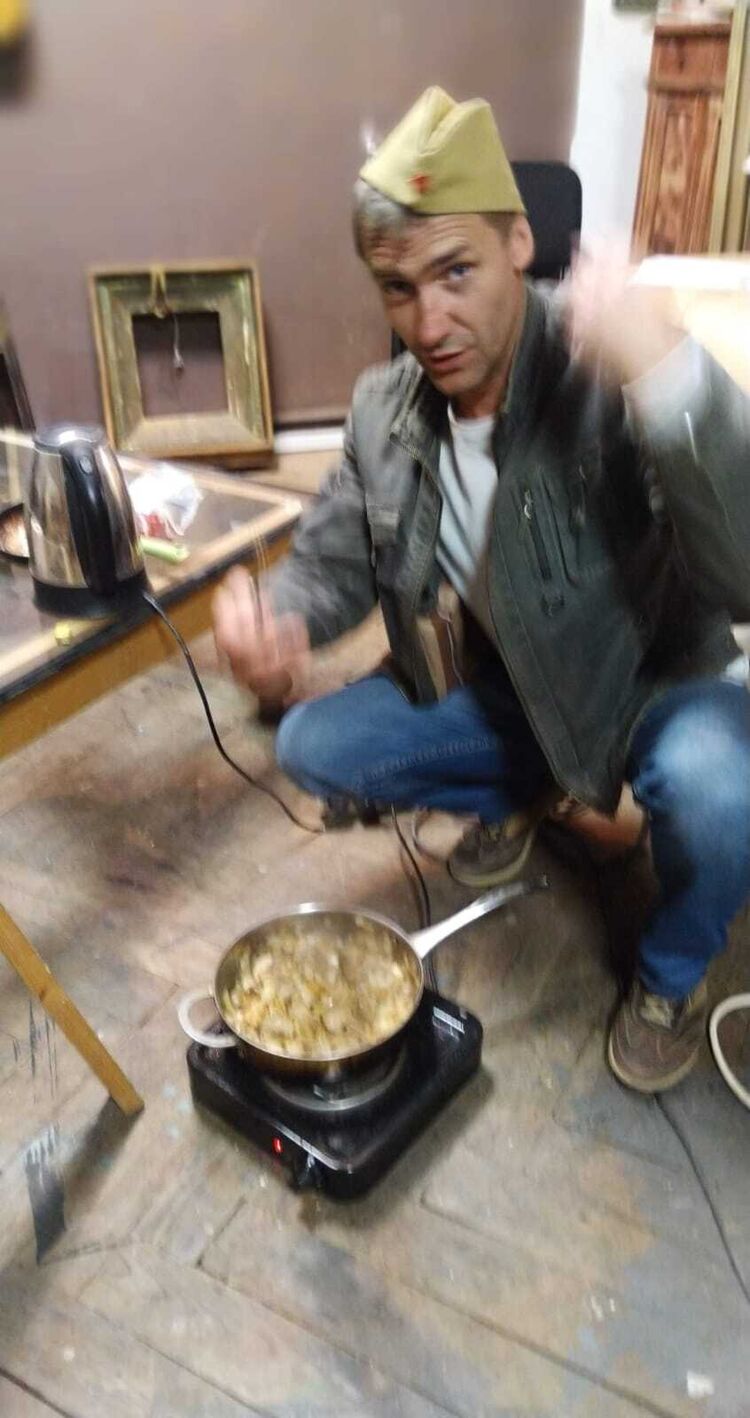  43275866  , 43 ,    -