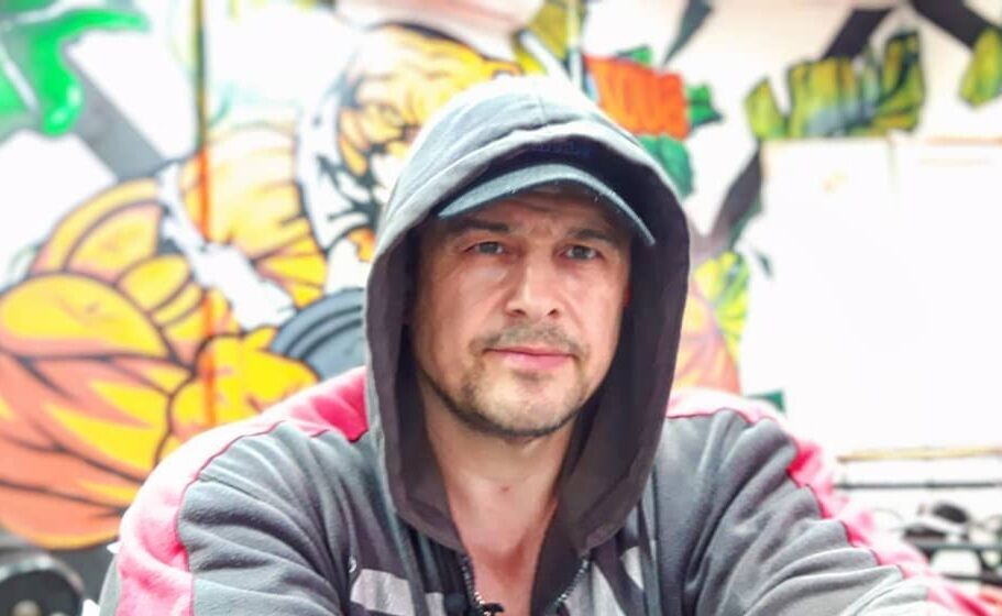  27079576  Timur, 50 ,    