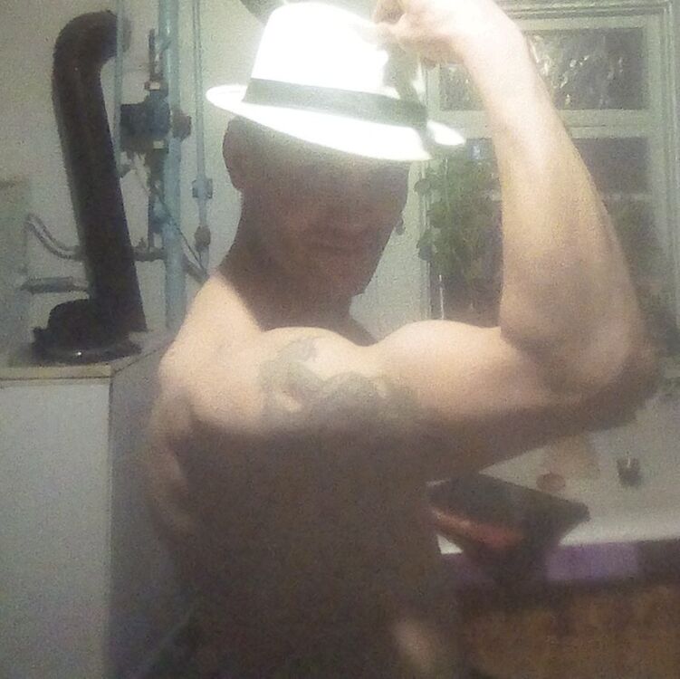  15138676  , 46 ,    