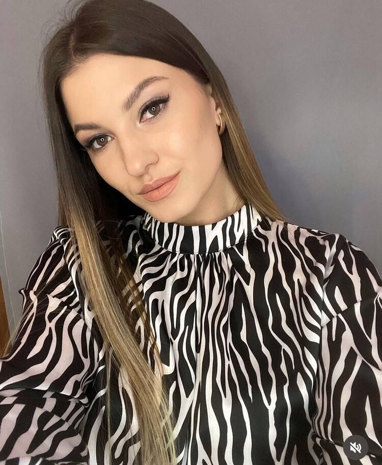  51942676  , 18 ,    -