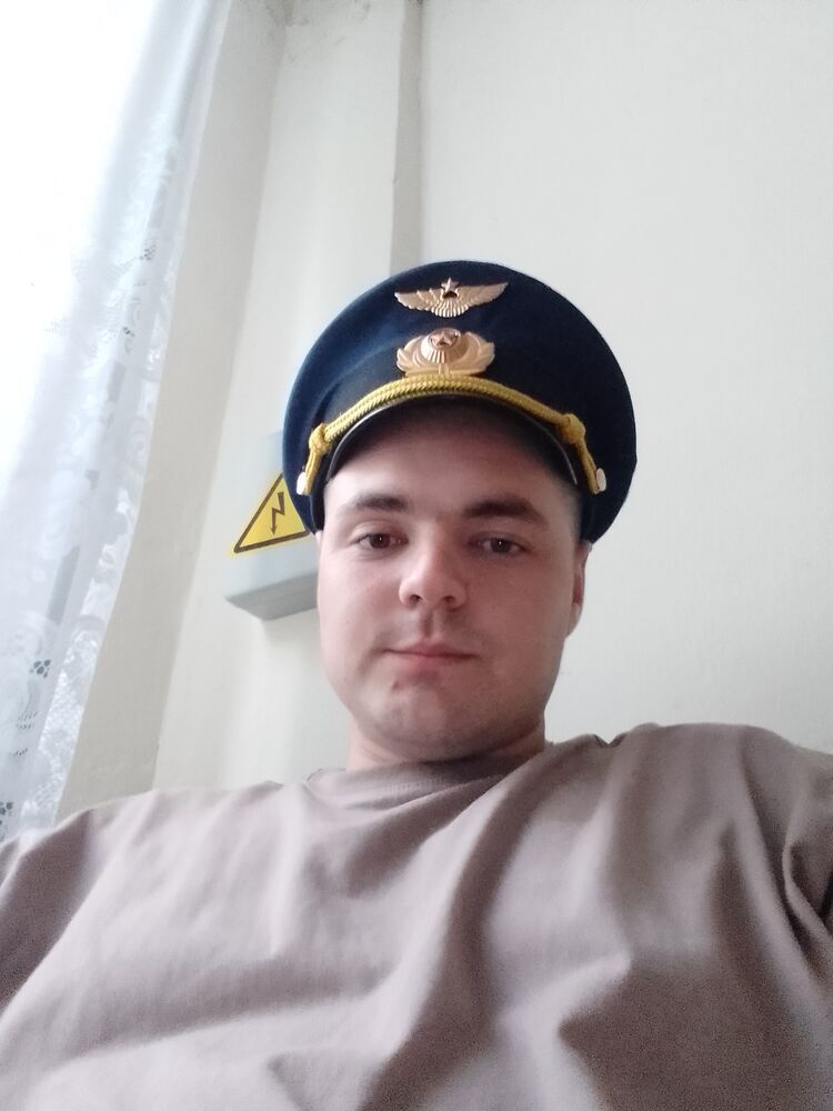  48483436  , 23 ,    