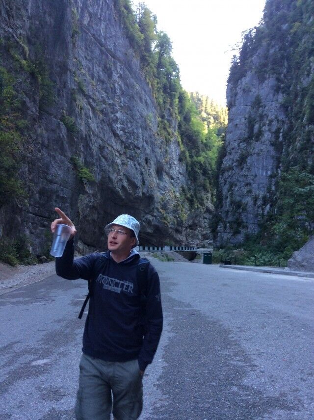  8105166  Slava, 38 ,    -