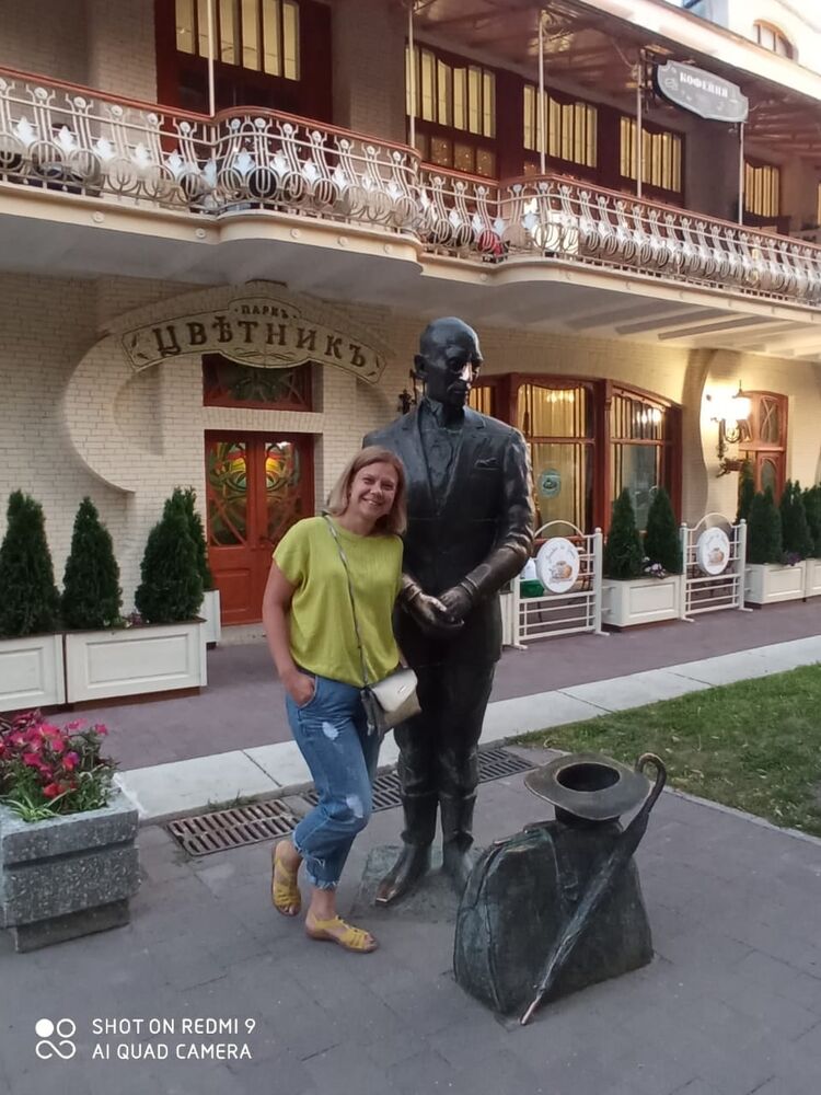  27601266  , 52 ,    -