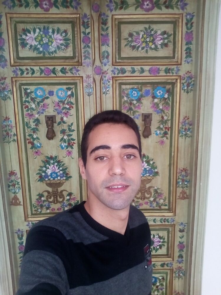  ,   Hossam, 29 ,   ,   , c 