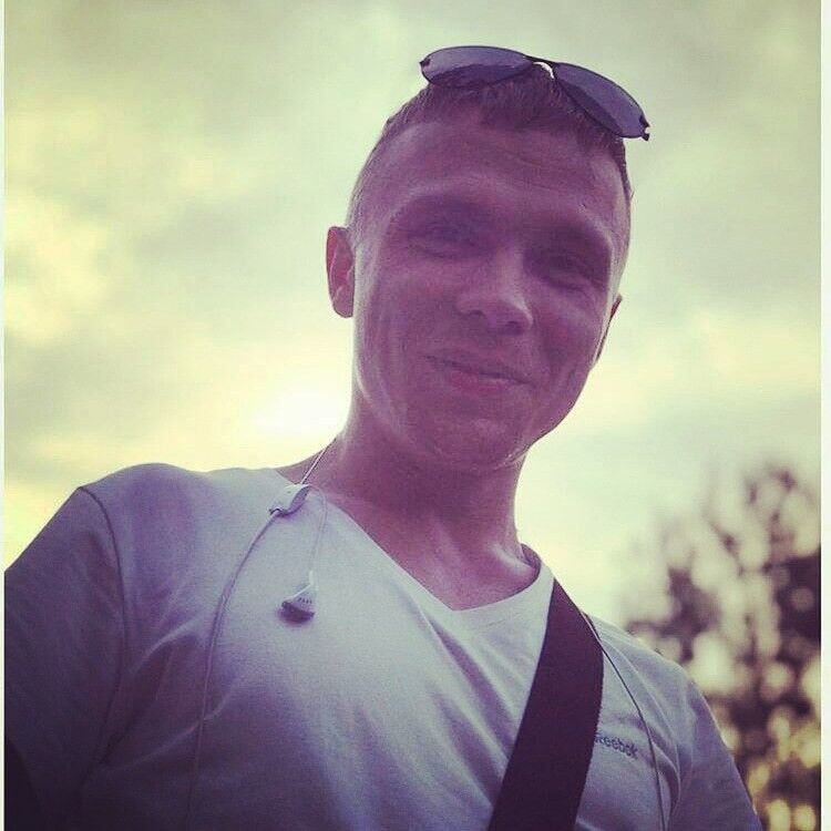  12835376  , 35 ,    
