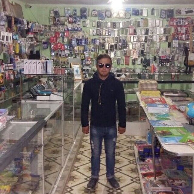  33781206  Muhammad, 27 ,    