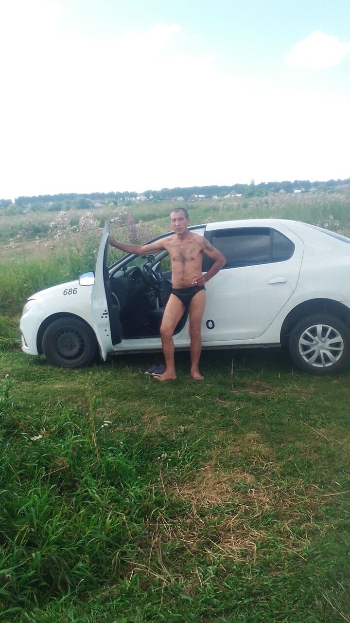 28906676  Ruslik, 60 ,    
