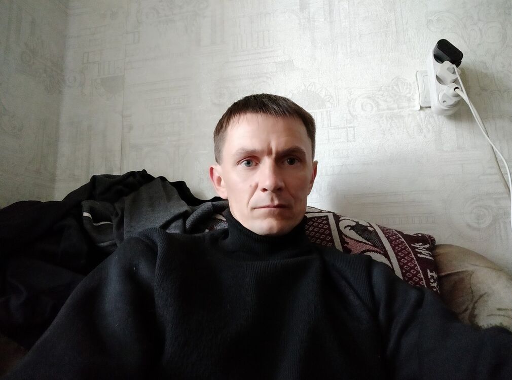  ,   Petr, 44 ,   ,   , c , 