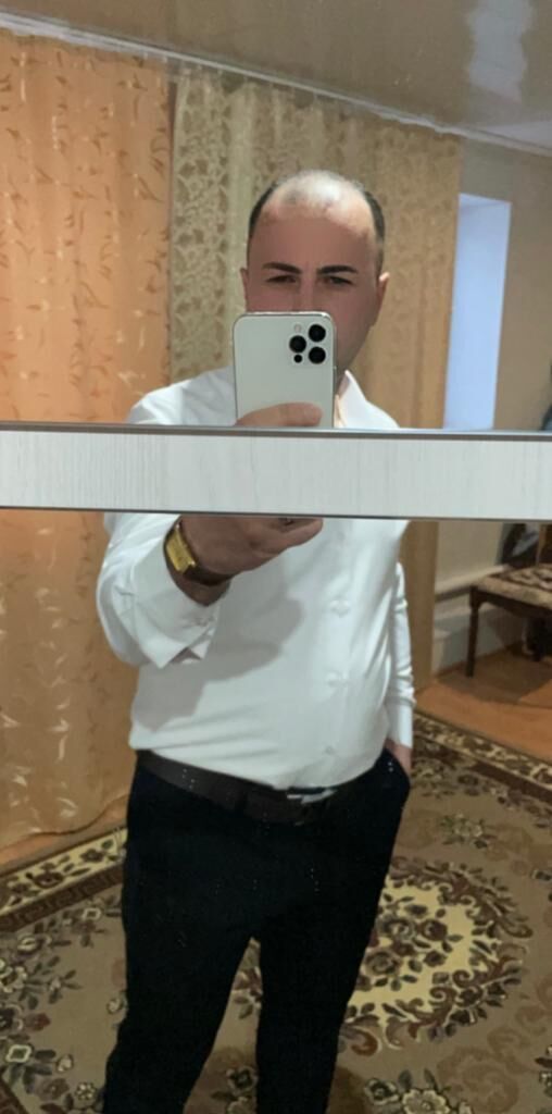  31352986  Kamo, 44 ,     
