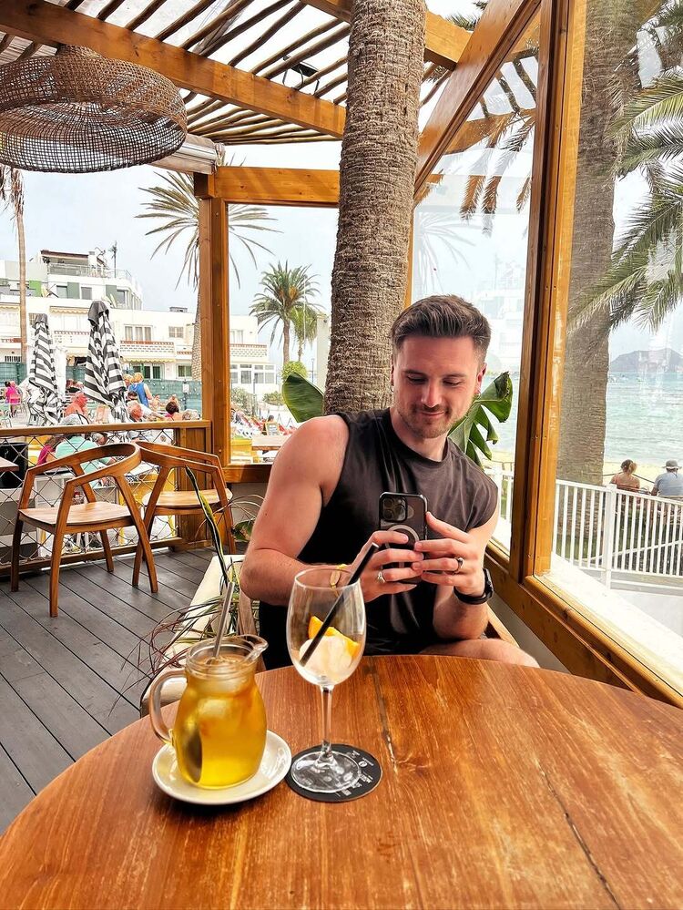 ���� 54986686 ������� ������, 37 ���, ���� ���������� � ��������-���������