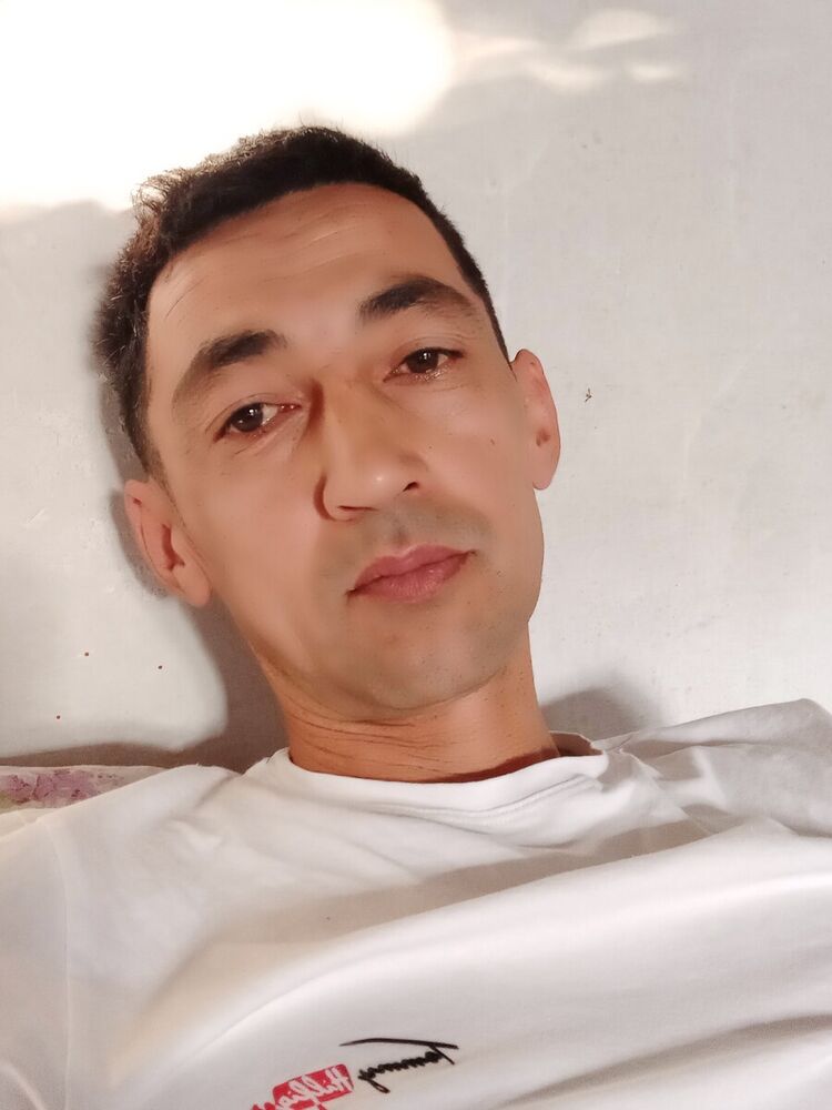  20897756  Jomart, 44 ,    