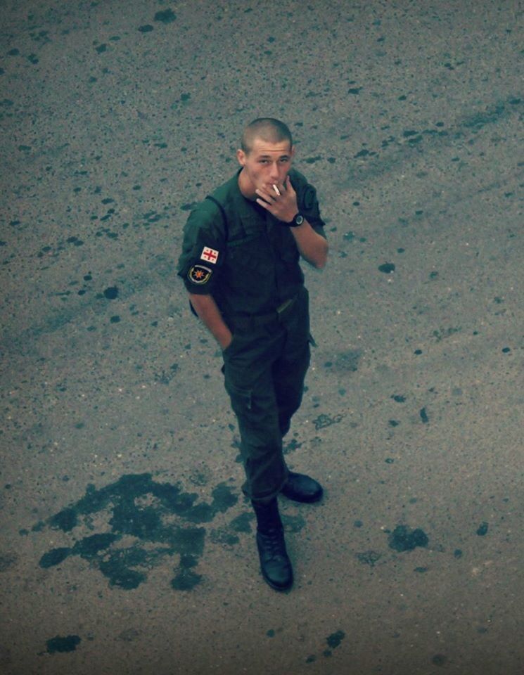  ,   Gio, 30 ,   