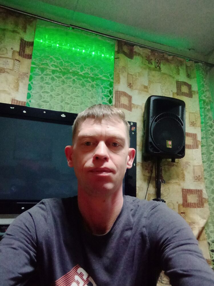  -,   , 44 ,     , c 