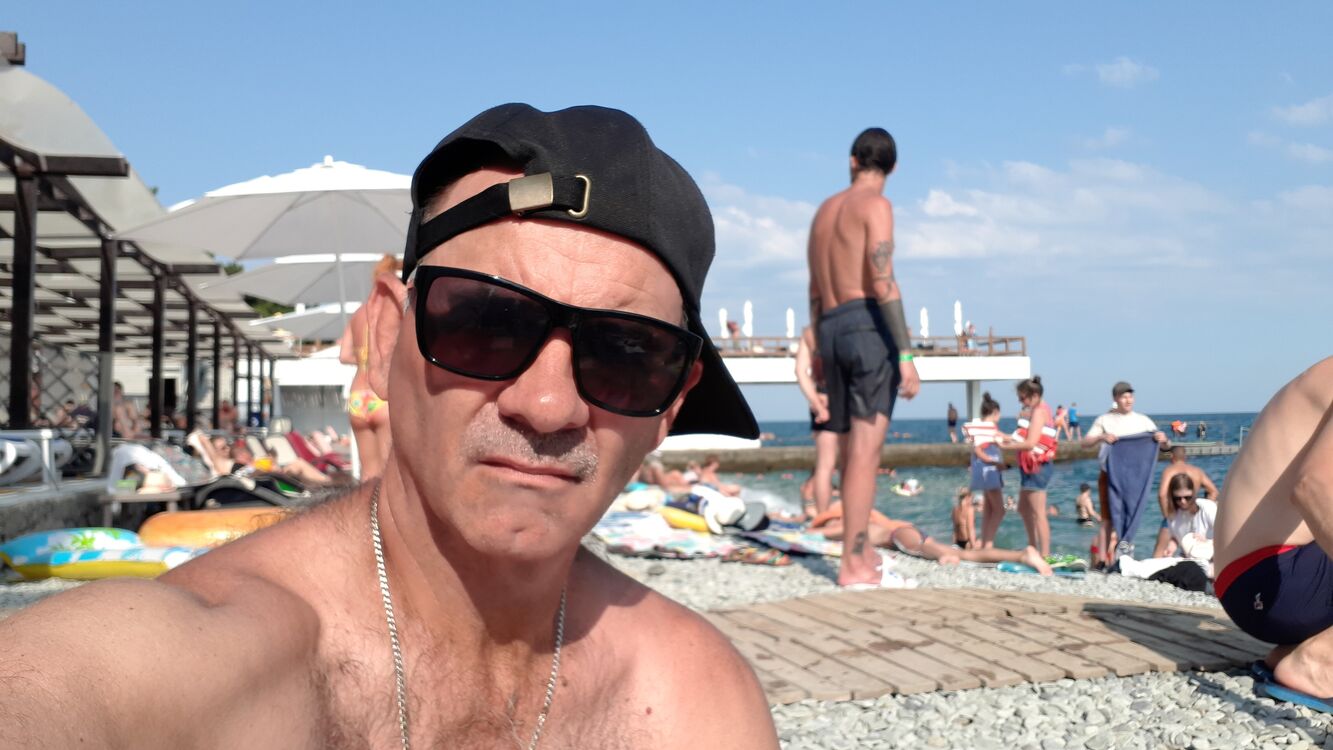  30826926  VLADIMIR, 59 ,    