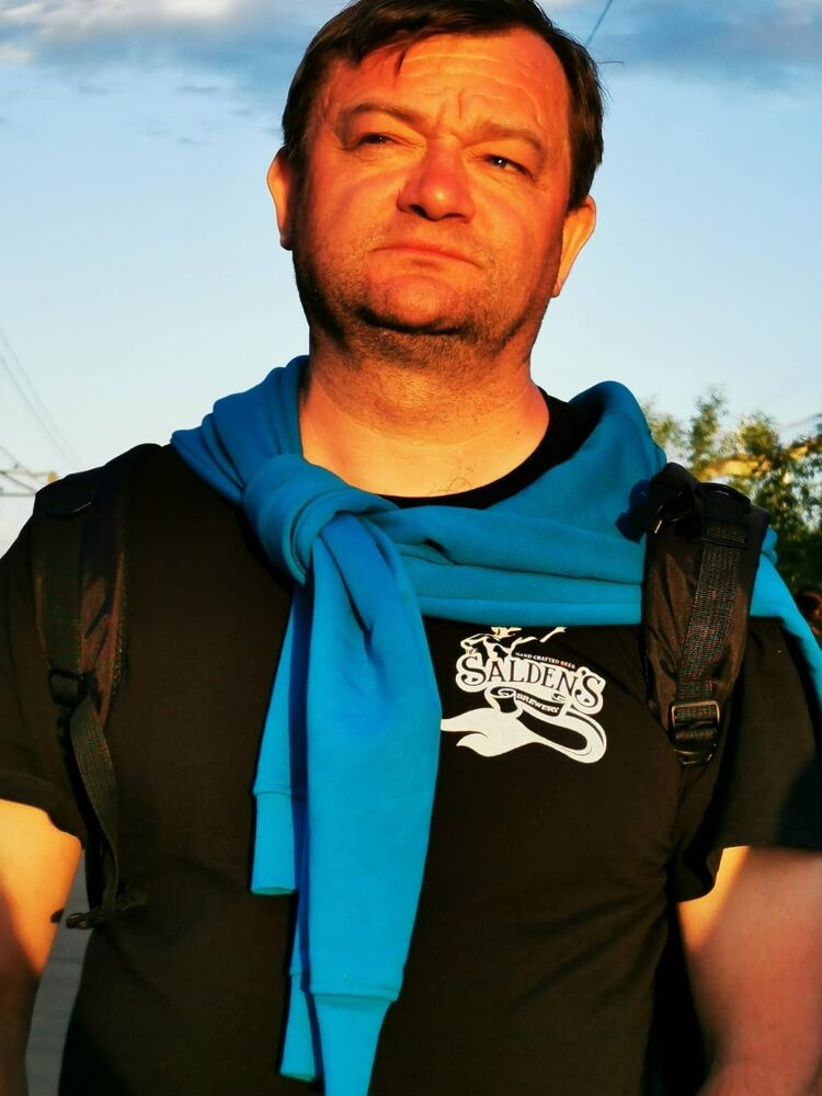  27057086  , 53 ,    -