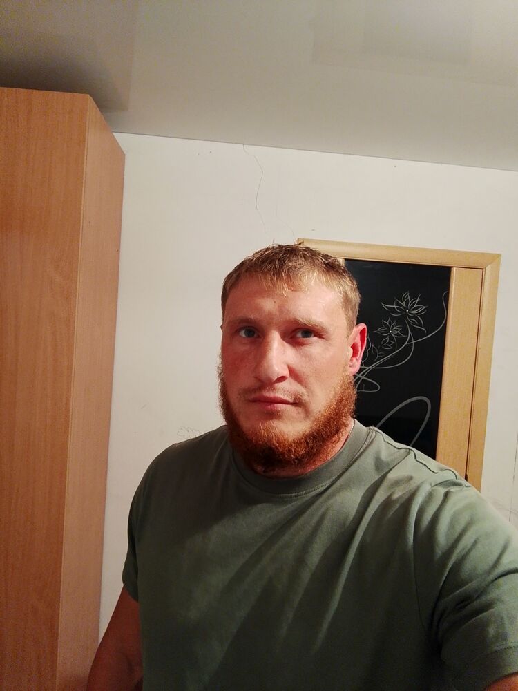  46141286  , 33 ,    