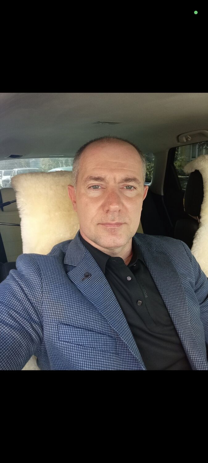  47895036  Daniil, 42 ,    