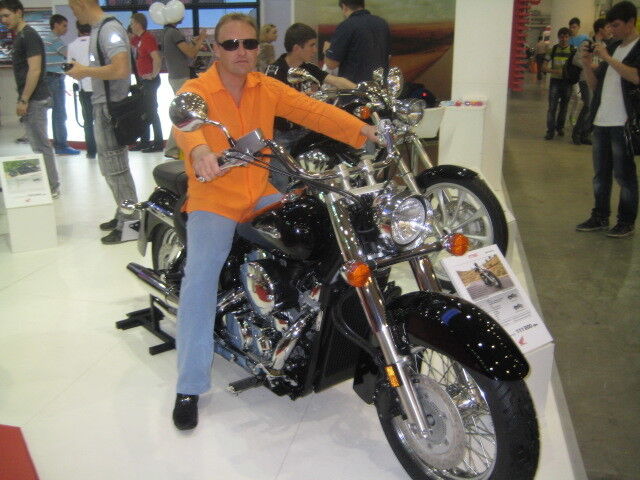  4294806  Bogdan, 47 ,    