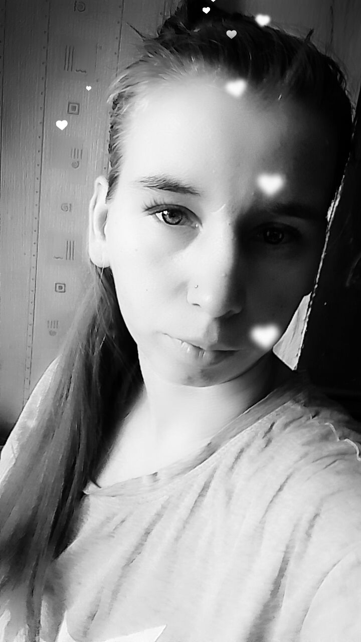  48782666  Nadya, 25 ,    