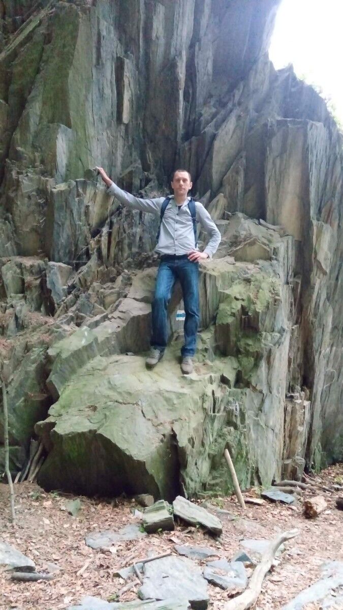  -,   , 42 ,     , c 