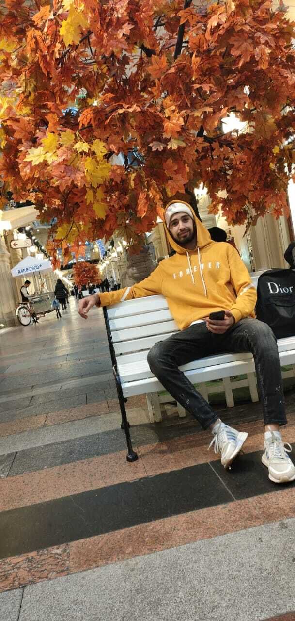  30665386  Akram, 26 ,    Algiers