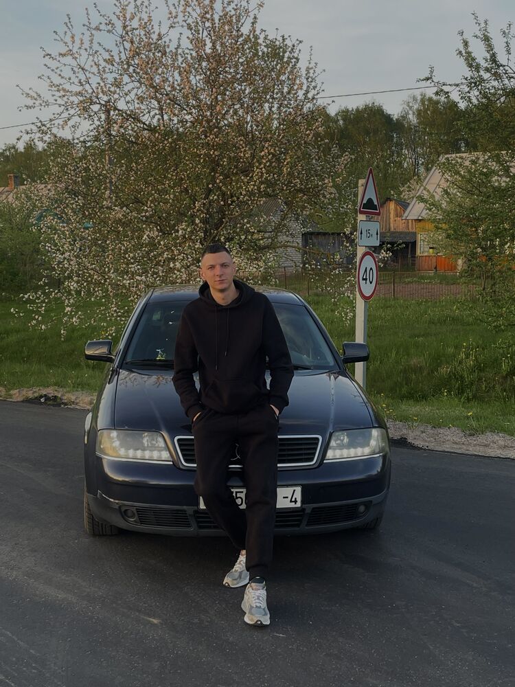  47297696  , 24 ,    