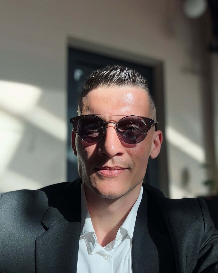 ���������� �����-���������, ���� ������� �������, 37 ���, ������������ ��� ������, ����� � ���������