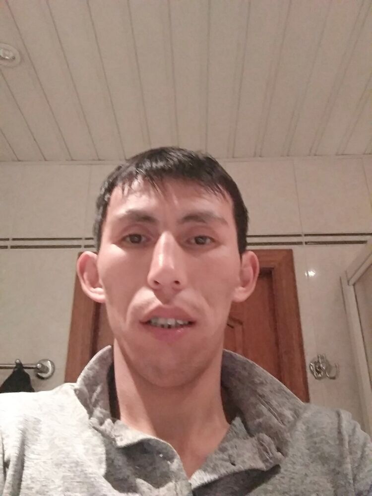  18742916  , 37 ,    