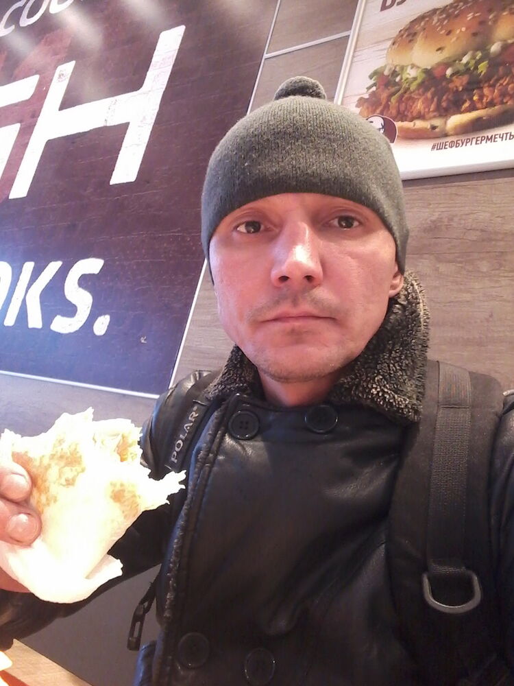  ,   Dimarik, 43 ,   ,   , c 