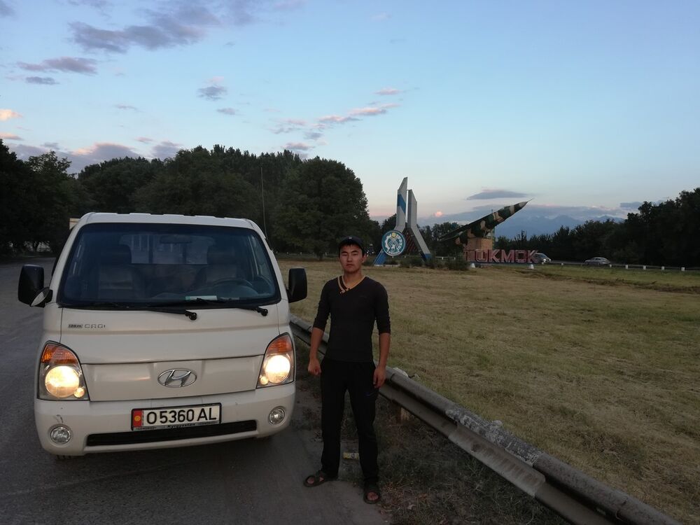 14072486  Maks, 31 ,    