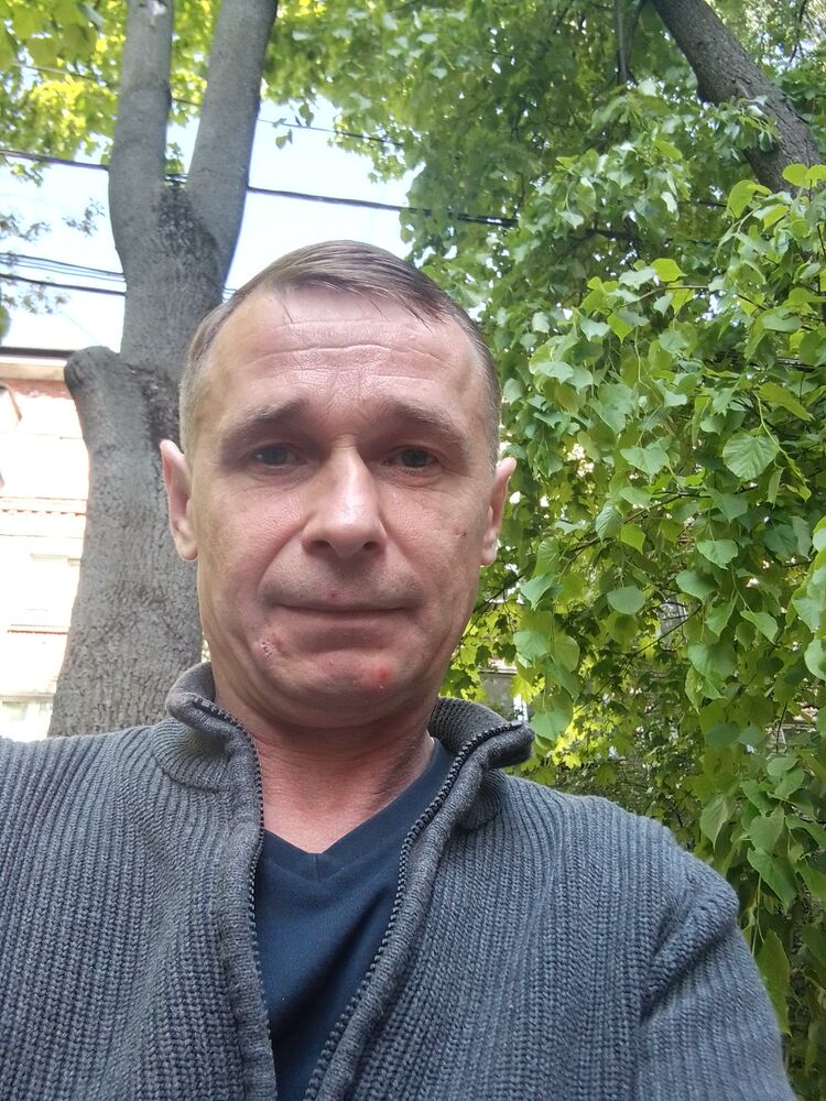  35406466  Oleg, 50 ,    