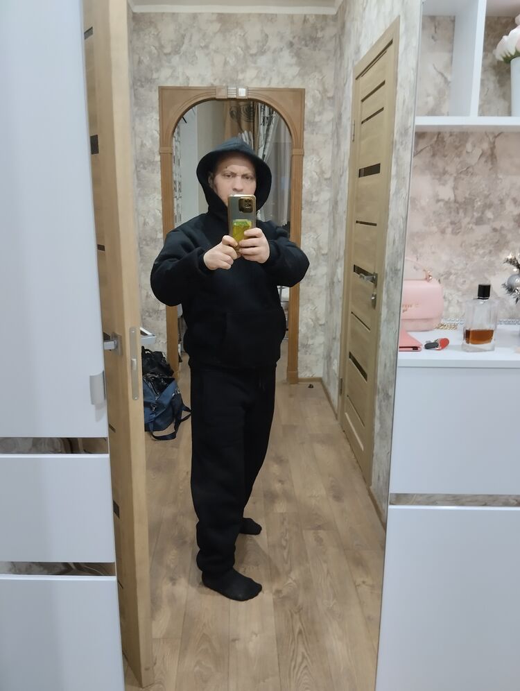  48078996  , 37 ,    