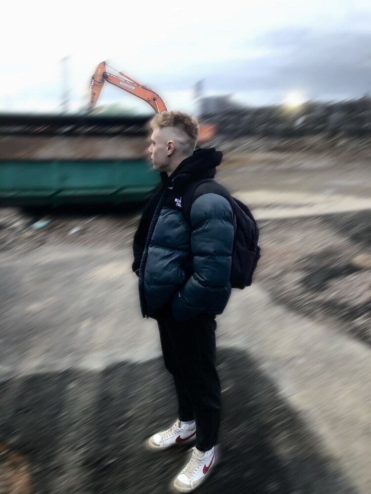  -,   , 22 ,   ,   