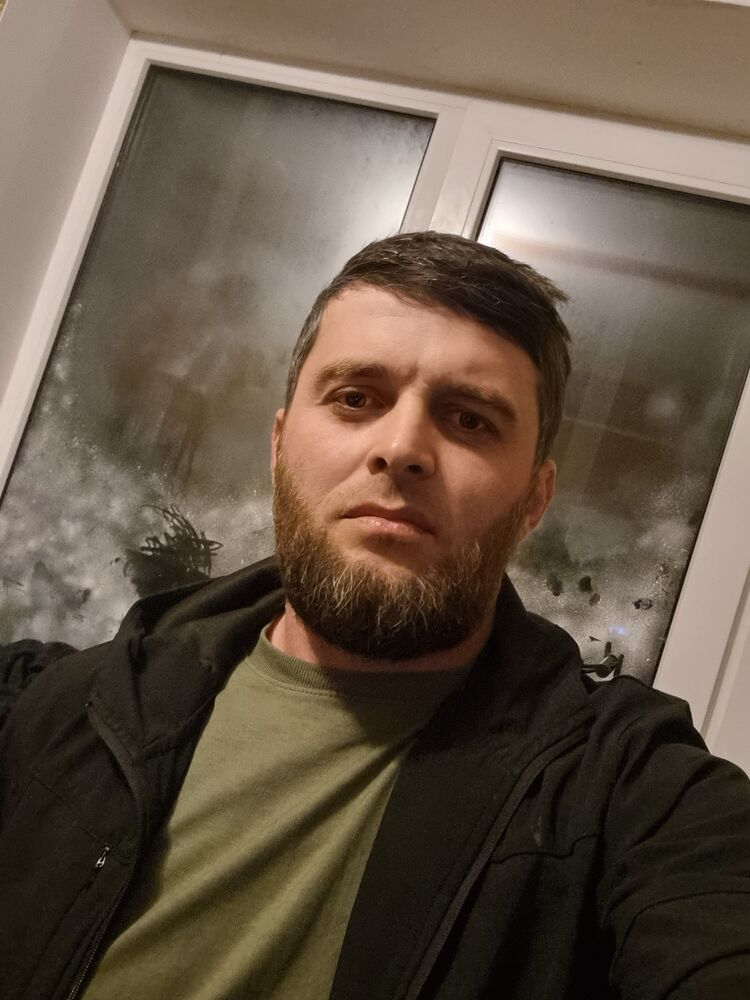  30424266  , 36 ,    