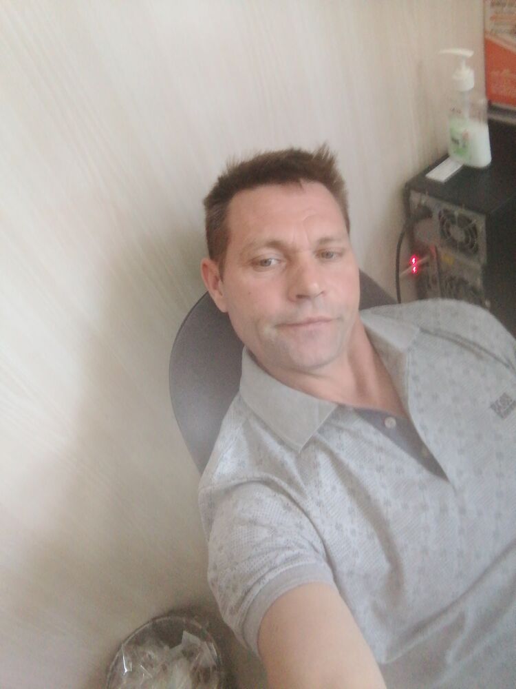  42506836  Vadim, 47 ,    