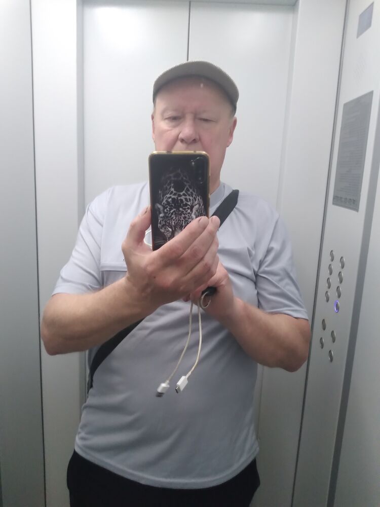  32729326  , 53 ,    