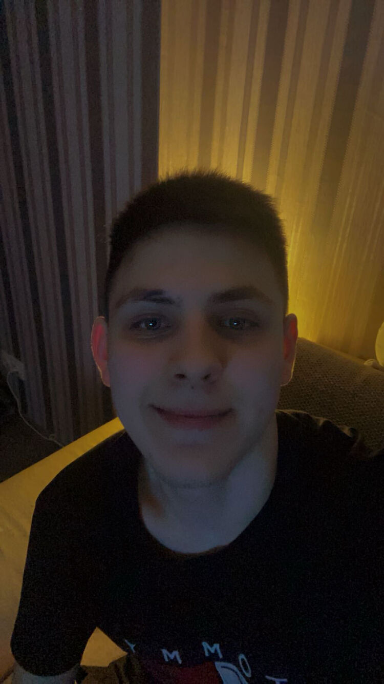  ,   Daniel, 25 ,   ,   