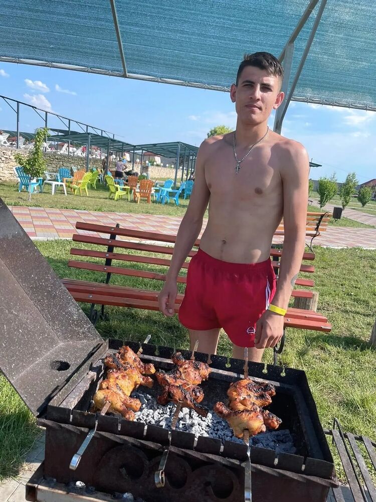  Salzweg,   , 24 ,   