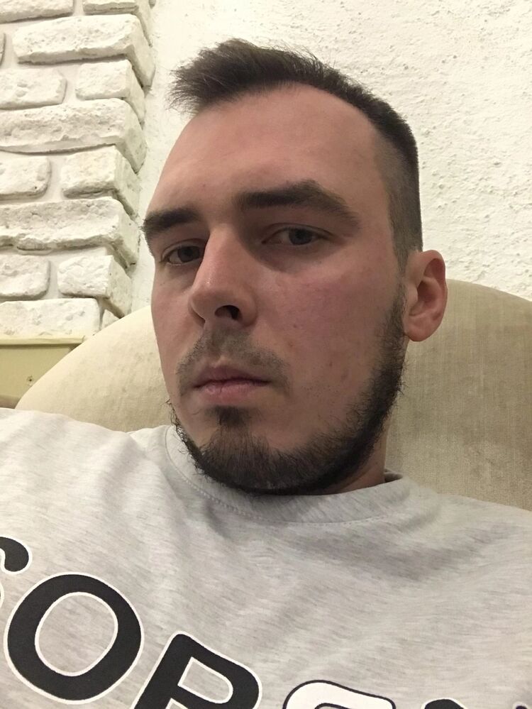  28727986  Alex, 37 ,    