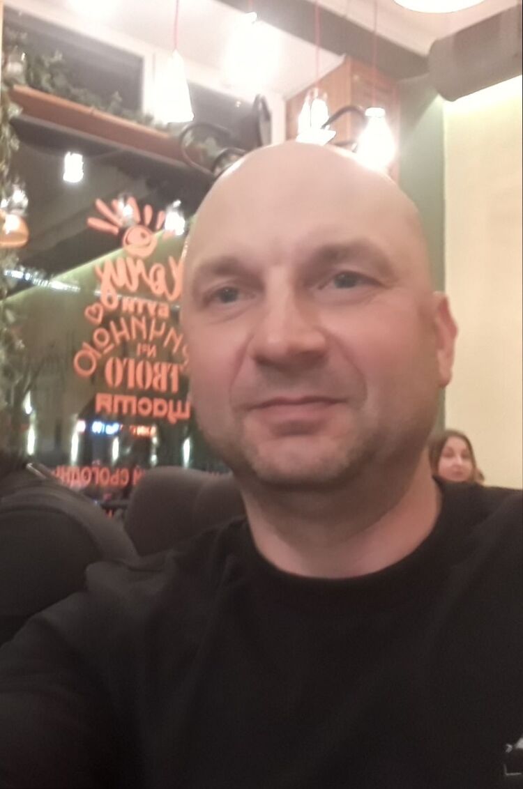  52767976  Andrey, 50 ,    