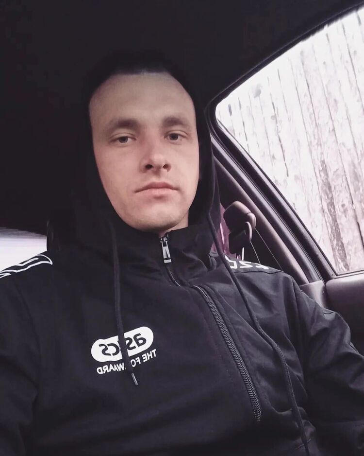  ,   Dima, 32 ,   ,   