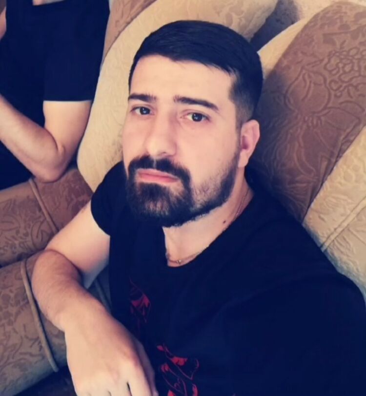  ,   Niko, 30 ,   ,   