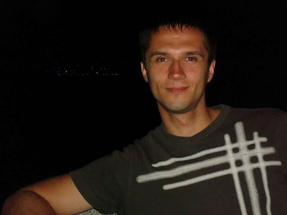  22822766  , 39 ,    -