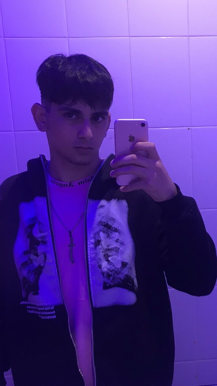  32439006  Kanan, 20 ,    