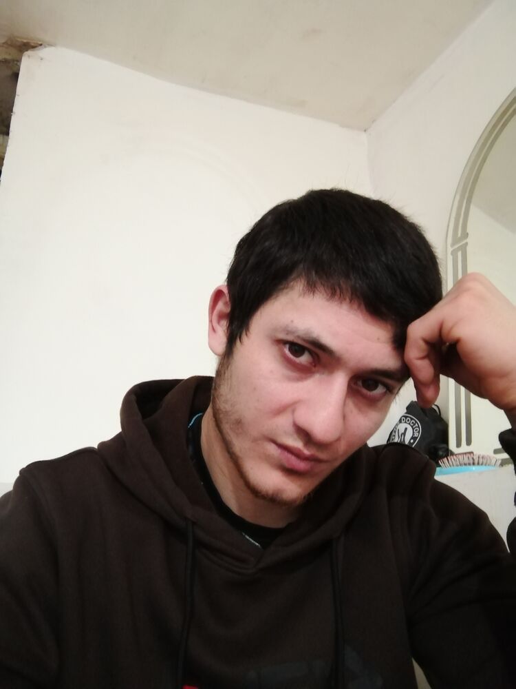  41531846  , 27 ,    