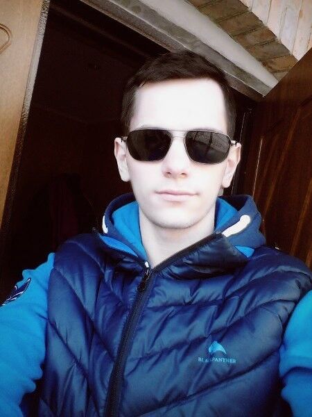 ���� 9542616 ������� �������, 32 ����, ���� ���������� � �����