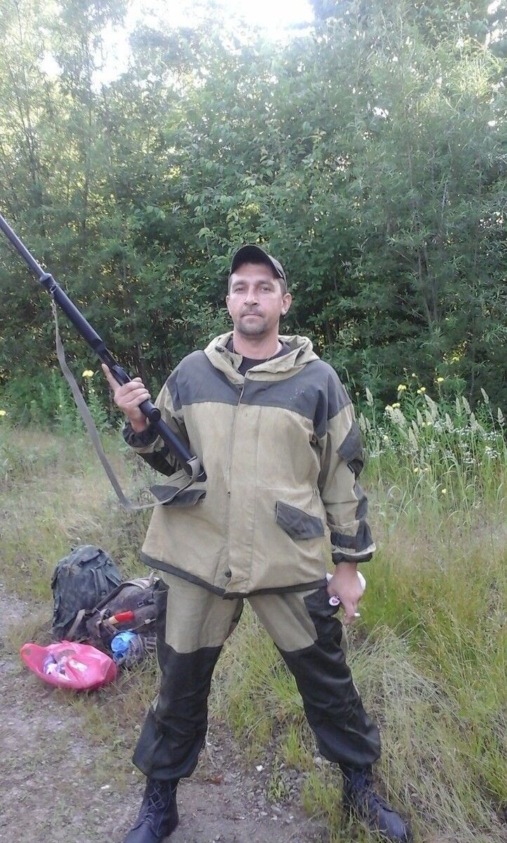  ,   Alecs, 45 ,   ,   , c 