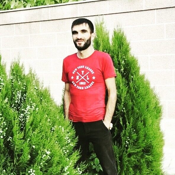  18123966  ARTUR, 36 ,    